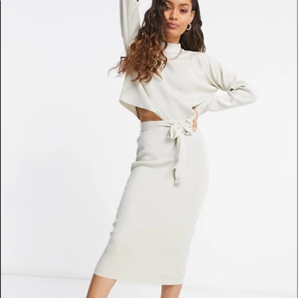 Petiteknitted midi skirt with tie waist in oatmeal